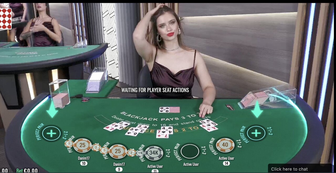 Blackjack OK365 - Cân não cùng dealer thật 1 Dealer tại phòng cược blackjack ok365 được đào tạo chuyên nghiệp